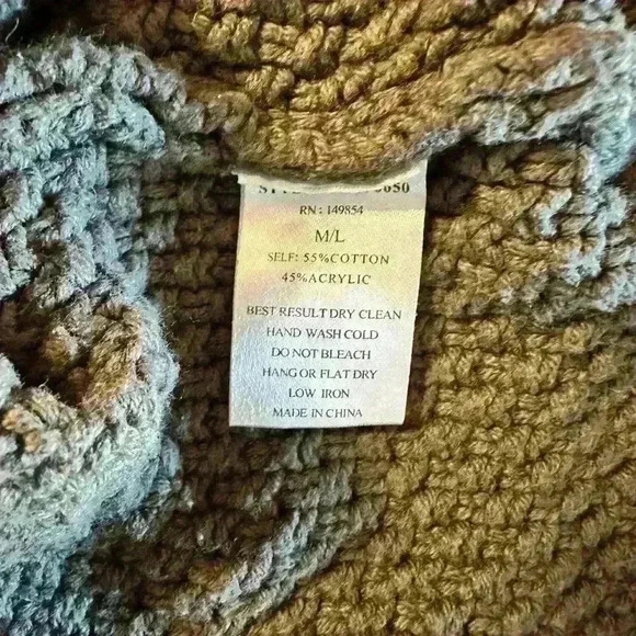 Sadie And Sage Oversized Sweater Army Green. Size M/L. EUC - Picture 6 of 10